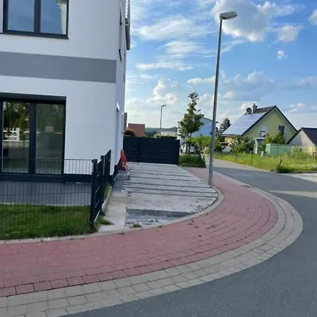 Holiday home Neu-gebautes-komplettes-reihenhaus *