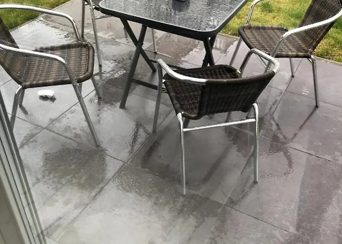 בית נופש Neu-gebautes-komplettes-reihenhaus